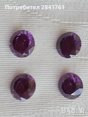  Фасетиран камък