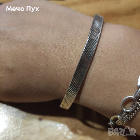 Стара сребърна,твърда гривна (157), снимка 2 - Гривни - 41659892