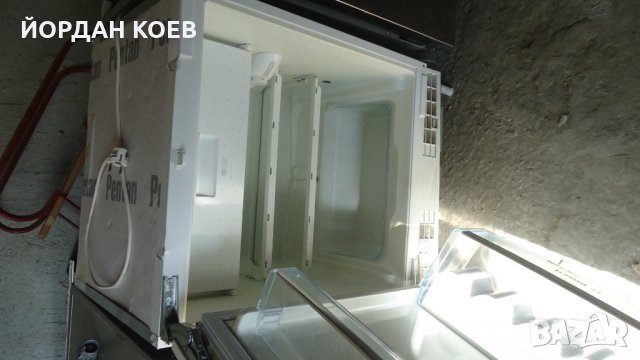 Хладилник за вграждане BOSH, снимка 10 - Хладилници - 34642972