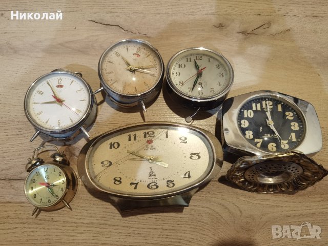 Лот стари китайски настолни часовници 
