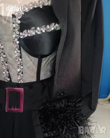 Бутикови сако с пера , корсет с кристали и елегантен панталон 