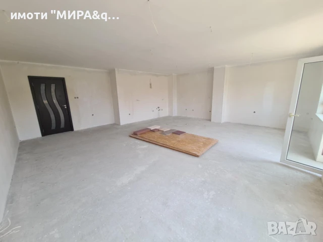 МНОГОСТАЕН АПАРТАМЕНТ с ПАНОРАМНА ТЕРАСА, ГАРАЖ и СКЛАД – кв. ДРУЖБА, гр. ХАСКОВО , снимка 2 - Апартаменти - 50809872