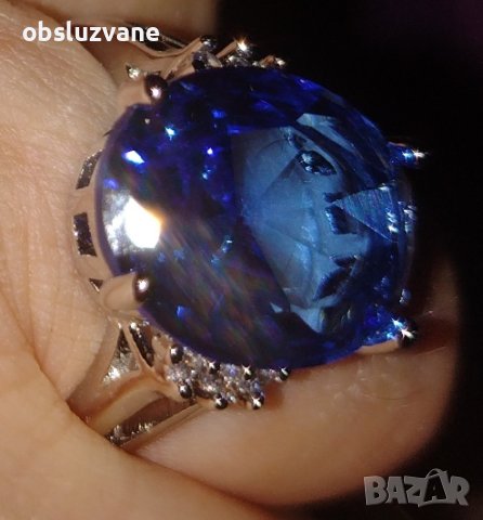 Модни НАКИТИ и вещи в модно СИНЬО, снимка 1