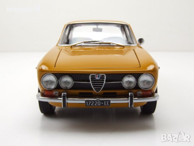 Alfa Romeo 1750 GTV 1970 - мащаб 1:18 на Norev моделът е нов в кутия, снимка 8 - Колекции - 41951119