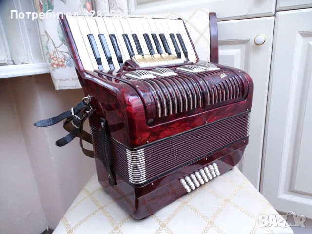 Акордеон Велтмайстер 40 баса , снимка 3 - Акордеони - 53771723