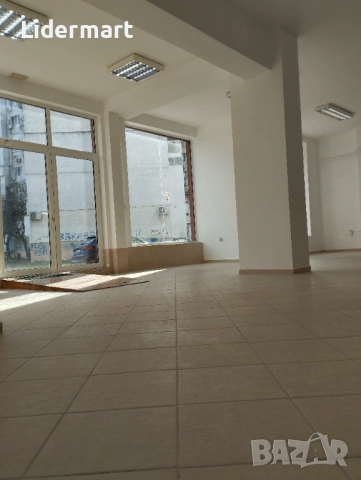 Магазин / Студио за красота / Фризьорски салон / Офис под наем , снимка 2 - Магазини - 51373130