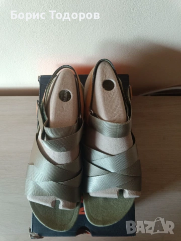 Сандали женски летни обувки Merrell 41 размер зелен, снимка 5 - Сандали - 53591028