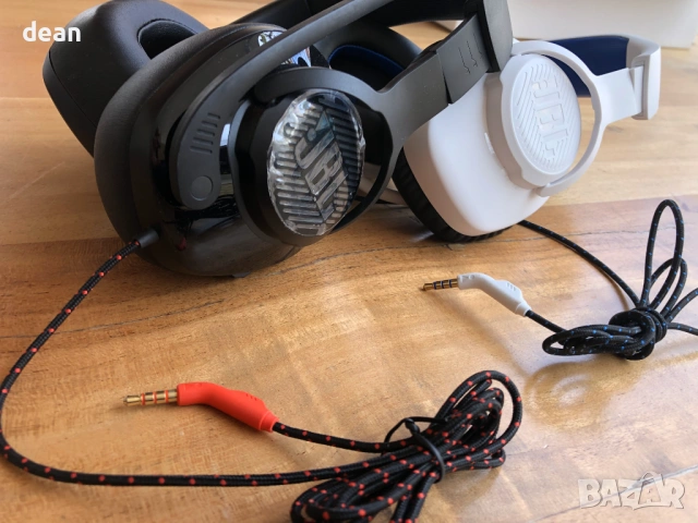 Гейминг слушалки JBL, снимка 7 - Слушалки и портативни колонки - 53611893