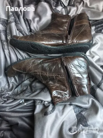 Естествена кожа обувки нови 34 размер Закупени от Франция