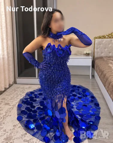 Официална рокля
