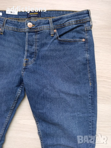 Мъжки дънки Jack&Jones размер 33, снимка 3 - Дънки - 53693198