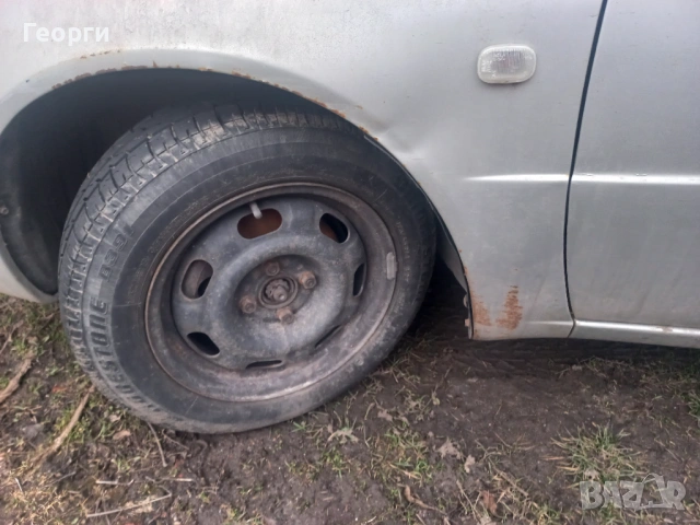 Toyota Corolla 1.6 I 16V, снимка 7 - Автомобили и джипове - 53740340