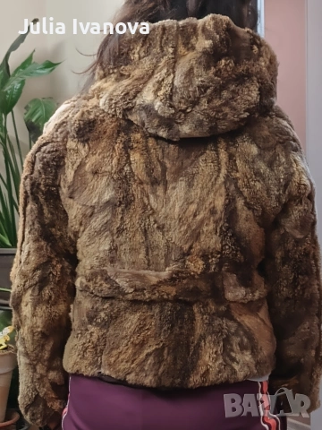 Дамско късо палто с колан от естествен косъм , снимка 2 - Якета - 53208313