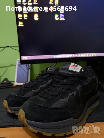 Маратонки Nike x Sacai VaporWaffle Black Gum, снимка 2 - Маратонки - 53727687