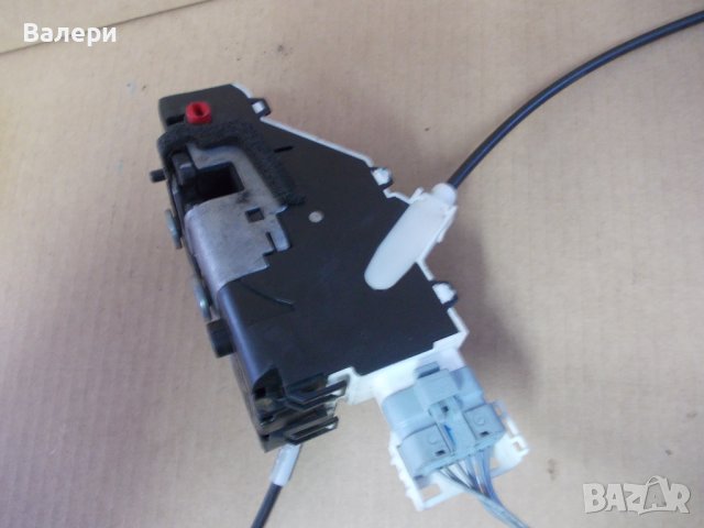 PEUGEOT 407 SW брава за задна лява врата 96 813 373 80, снимка 3 - Части - 44388506