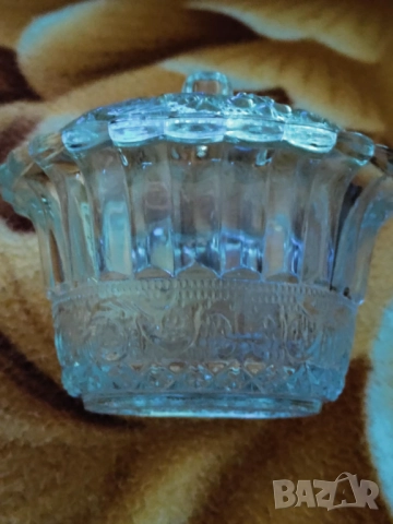 Стъклена захарница PASABAHCE, снимка 3 - Аксесоари за кухня - 52965402