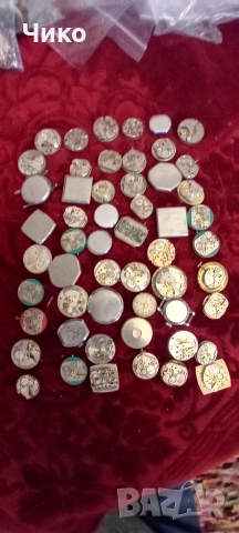 50бр механизми от дамски ръчни руски часовници , снимка 2 - Антикварни и старинни предмети - 53783955
