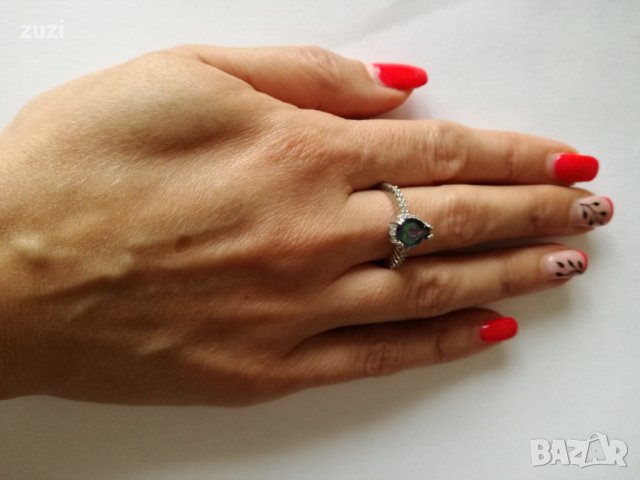 Сребърен пръстен със зелен топаз и циркони. Сребро проба 925., снимка 3 - Пръстени - 38684869