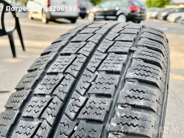 Бусови зимни гуми 205/60/16C Hankook, снимка 4 - Гуми и джанти - 42358570