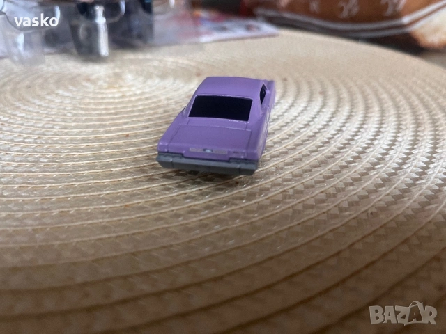Hotwheels Impala, снимка 4 - Колекции - 53425494