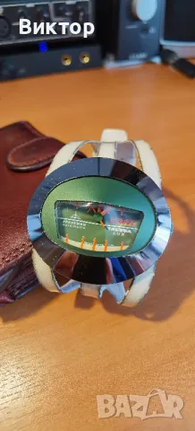 Часовник Spaceman Tressa Lux, снимка 6 - Антикварни и старинни предмети - 49334650