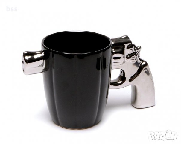 Код 89172 Забавна порцеланова чаша в черен цвят със сребриста дръжка във формата на пистолет., снимка 3 - Чаши - 35756548