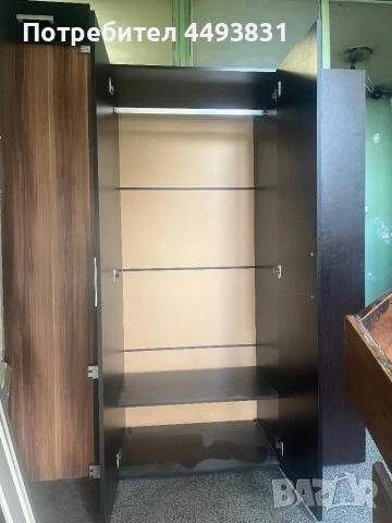 Продавам, снимка 3 - Гардероби - 52510391