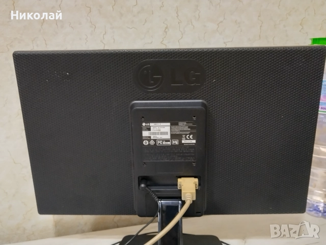 Коледни промоции! - Монитор LG - 19m37a., снимка 5 - Монитори - 52755219