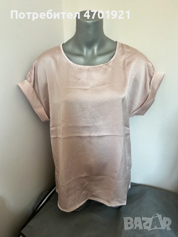 Дамска блуза с къс ръкав