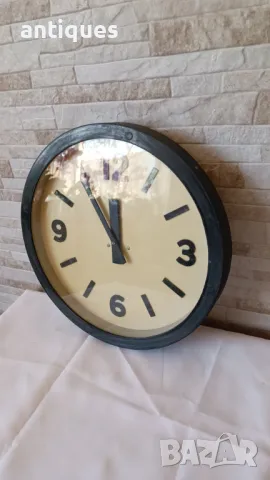 Стар стенен часовник - Радиосинхрон - България - Антика - 1970", снимка 3 - Антикварни и старинни предмети - 49490519