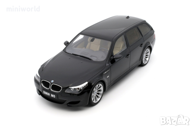 BMW M5 E61 Touring Kombi 2004 - мащаб 1:18 на Ottomobile моделът е нов в кутия, снимка 6 - Колекции - 44509049