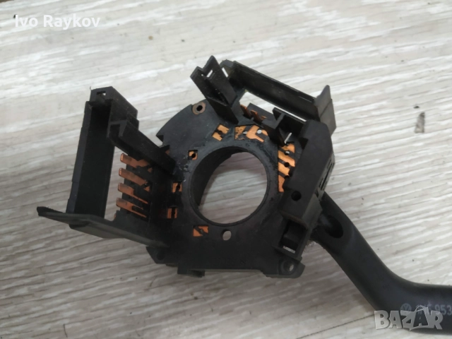 Превключвател Чистачки за Volkswagen GOLF III (1992 - 1998) 1H6953503F, снимка 5 - Части - 51471336