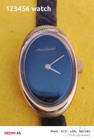 Красив позлатан часовник mauris guerdat