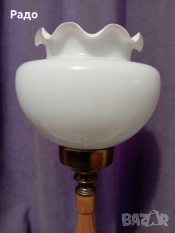Комплект от две  лампи с бели стъклени абажури, снимка 5 - Настолни лампи - 53290968