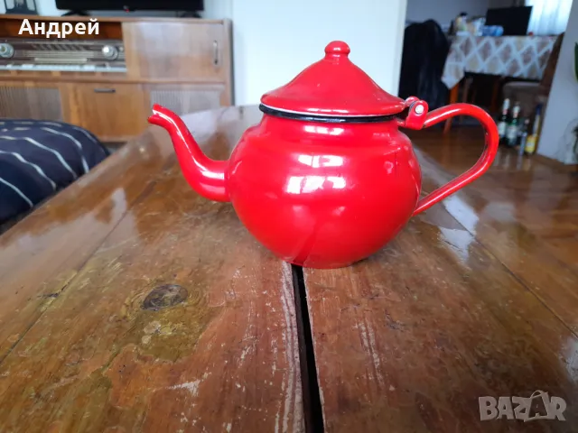 Стар емайлиран чайник #78, снимка 3 - Други ценни предмети - 49714343