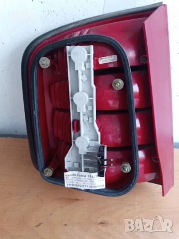 Заден стоп за Шкода Октавия , снимка 4 - Части - 51023198