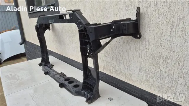 Trager преден панел Kia Sportage година 2016 2017 2018 2019 2020 2021 , снимка 4 - Аксесоари и консумативи - 48232377