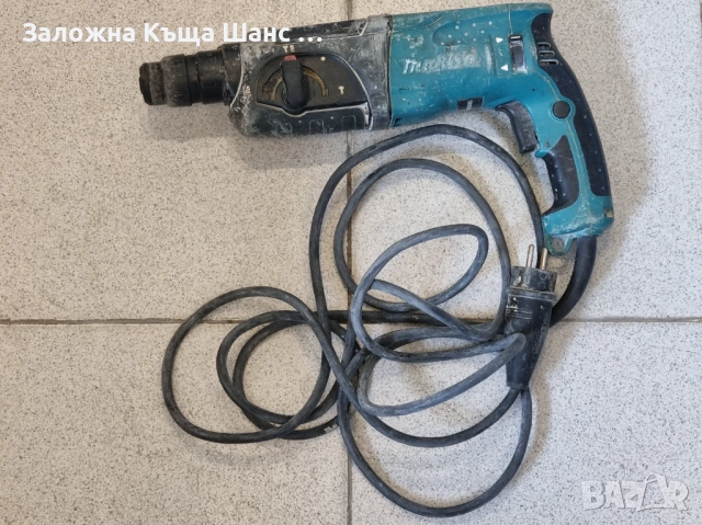 Перфоратор Makita HR2470