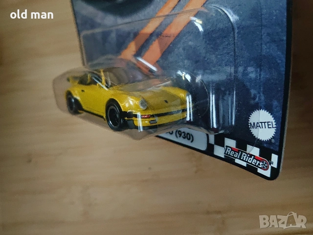Hot Wheels premium Porsche 911 TURBO 930 , снимка 4 - Колекции - 53490611