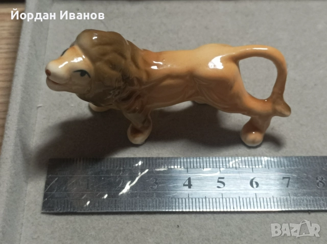 Старинна порцеланова фигурка , снимка 3 - Антикварни и старинни предмети - 52270460