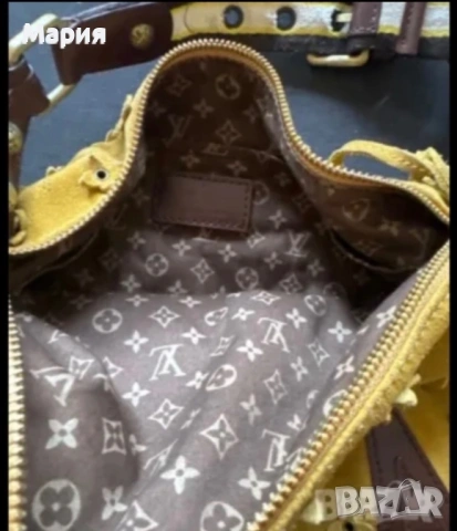 Желана, рядка чанта от естествена кожа на LV , снимка 5 - Чанти - 49813469