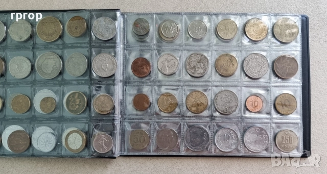 Чисто нов класьор с 100 монети, снимка 8 - Нумизматика и бонистика - 51576511