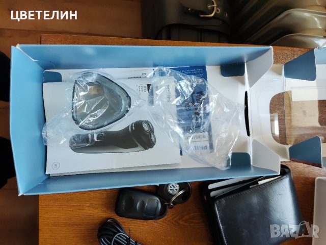 Philips norelco seria 2000, снимка 10 - Електрически самобръсначки - 44372410