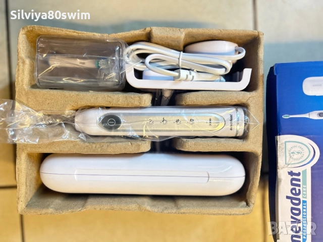 Електрическа четка за зъби, снимка 3 - Други - 52084013