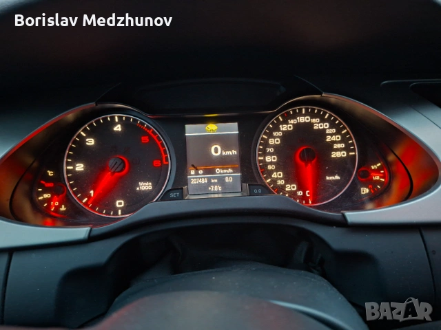 Audi A4 B8 2.0 тди 143 кс. На части , снимка 5 - Автомобили и джипове - 53376818