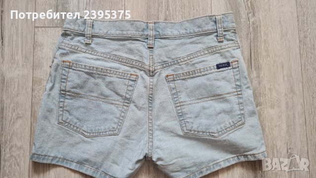 Къси панталони Guess, снимка 3 - Къси панталони и бермуди - 41488459