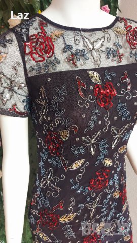 официална дизайнерска рокля с пайети и камъни