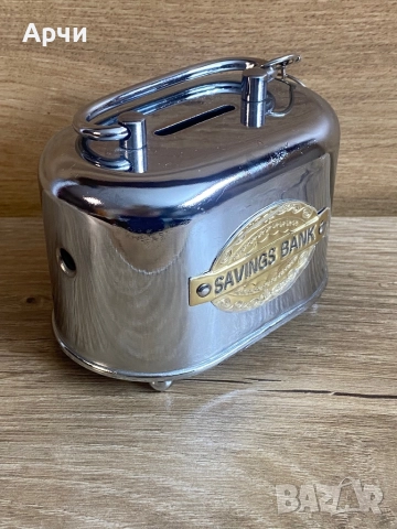 Метална касичка с ключ, снимка 2 - Антикварни и старинни предмети - 52699832