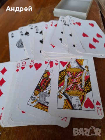 Карти за игра Metro, снимка 4 - Други ценни предмети - 44421302