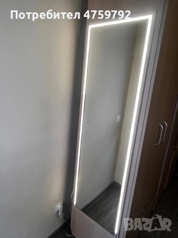 Гардероб с огледело, снимка 3 - Гардероби - 53767497